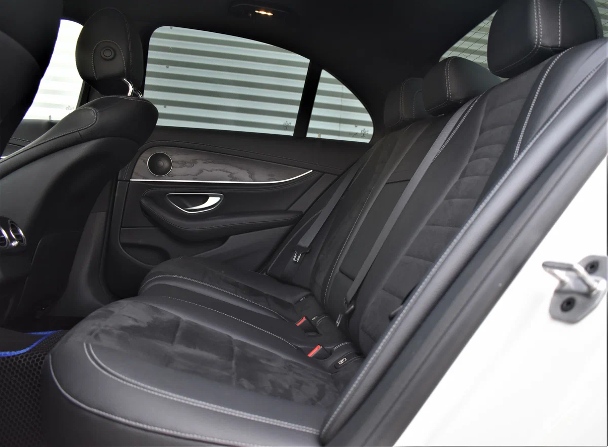 Mercedes-Benz E-Класс W212 аренда Mercedes-Benz E-Класс W212 аренда
